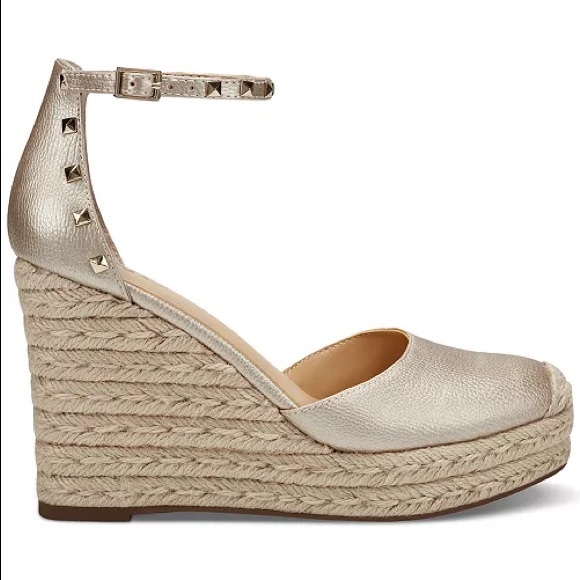 INC International Concepts Masin Closed toe Espadrilles - Picture 1 of 9